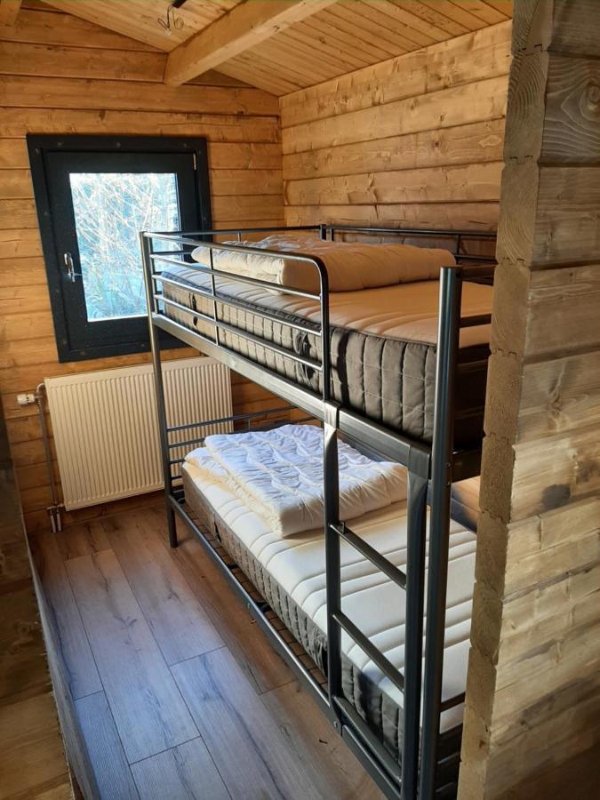 3 Slaapkamer Blokhut Met Opgemaakte Bedden Villa Putten Exterior photo